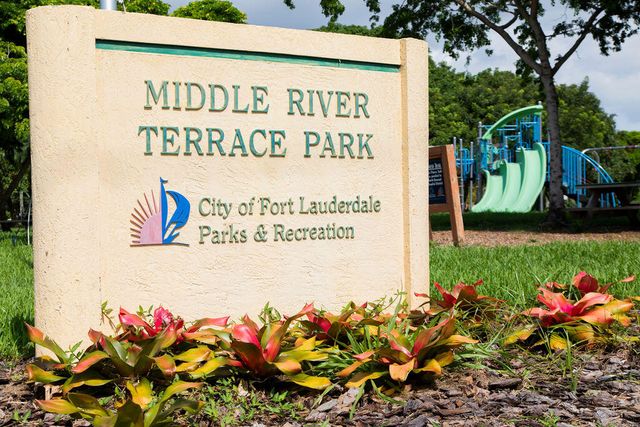739 NE 13TH Court 2, Fort Lauderdale, FL 33304