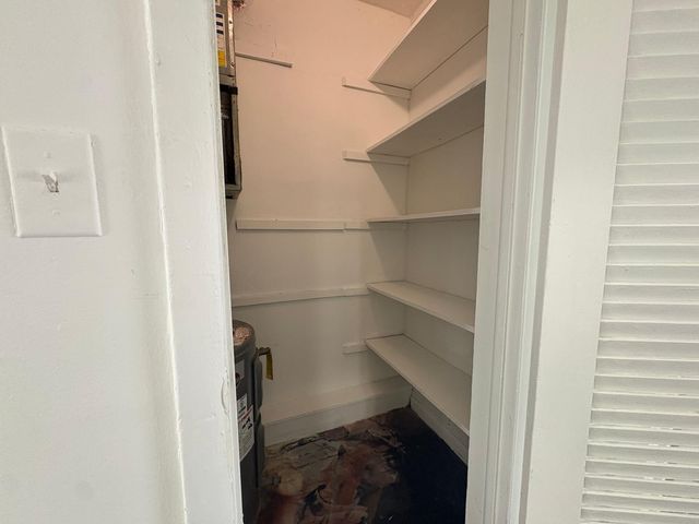 739 NE 13TH Court 2, Fort Lauderdale, FL 33304