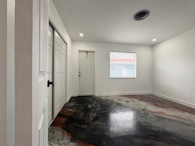 739 NE 13TH Court 2, Fort Lauderdale, FL 33304