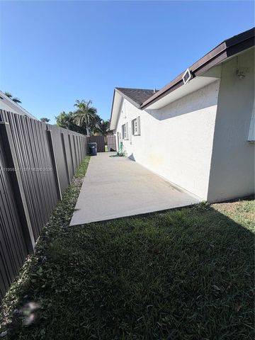 12821 SW 147th Lane Rd, Miami, FL 33186