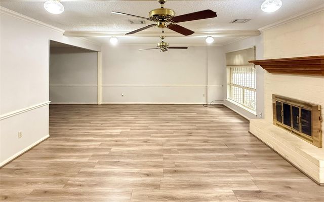 1313 Reddleshire Lane 1313, Houston, TX 77043