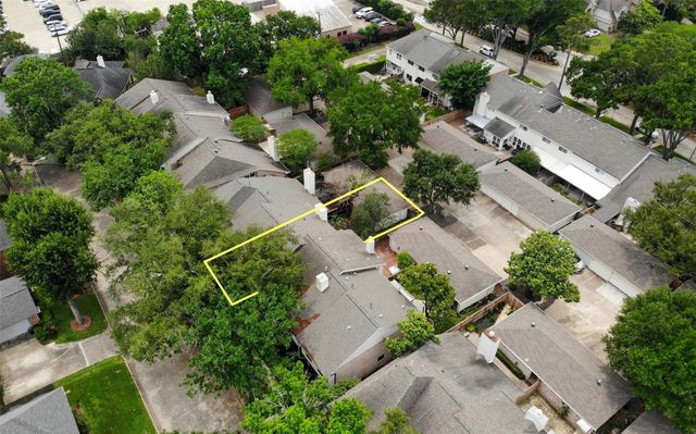 1313 Reddleshire Lane 1313, Houston, TX 77043