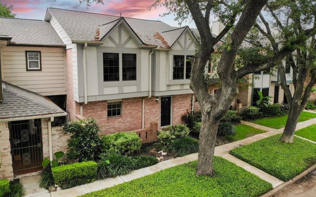 1313 Reddleshire Lane 1313, Houston, TX 77043