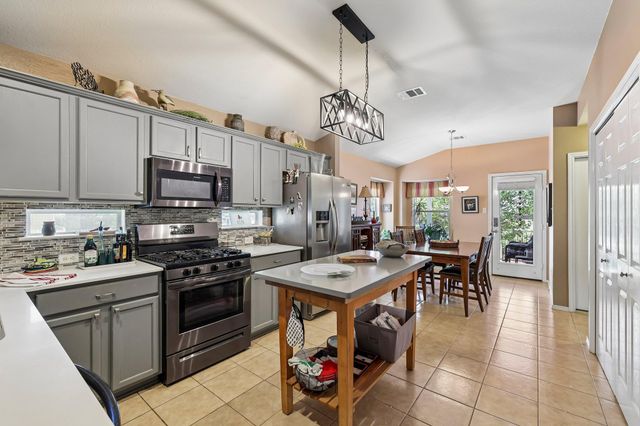 284 Wetzel, Kyle, TX 78640