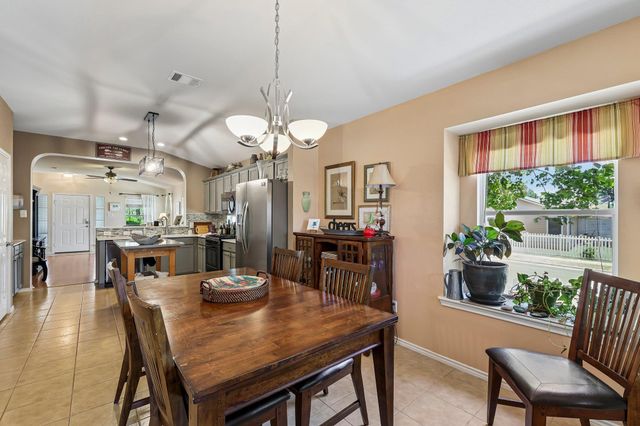284 Wetzel, Kyle, TX 78640