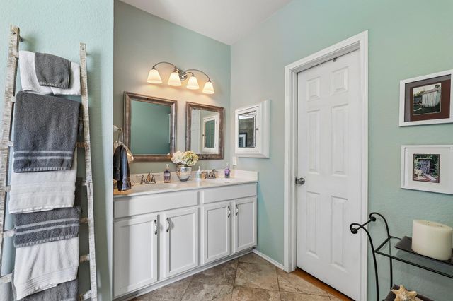 284 Wetzel, Kyle, TX 78640