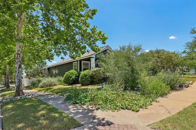 284 Wetzel, Kyle, TX 78640