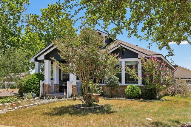 284 Wetzel, Kyle, TX 78640