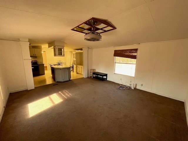 306 Pisces Drive, Granbury, TX 76049