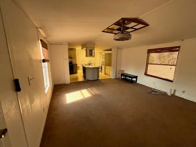 306 Pisces Drive, Granbury, TX 76049