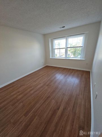 1226 Edpas Road, New Brunswick, NJ 08901