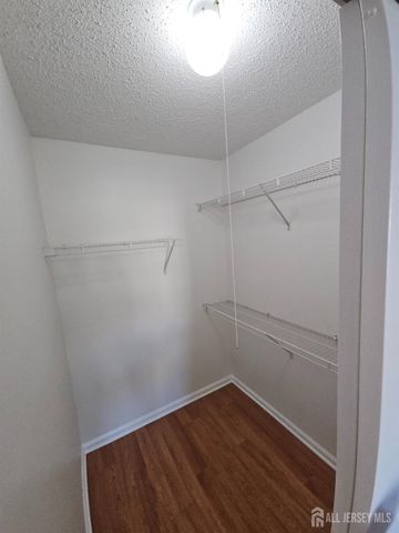1226 Edpas Road, New Brunswick, NJ 08901