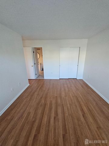 1226 Edpas Road, New Brunswick, NJ 08901