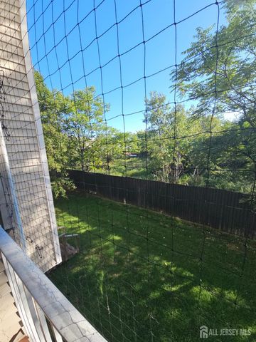 1226 Edpas Road, New Brunswick, NJ 08901