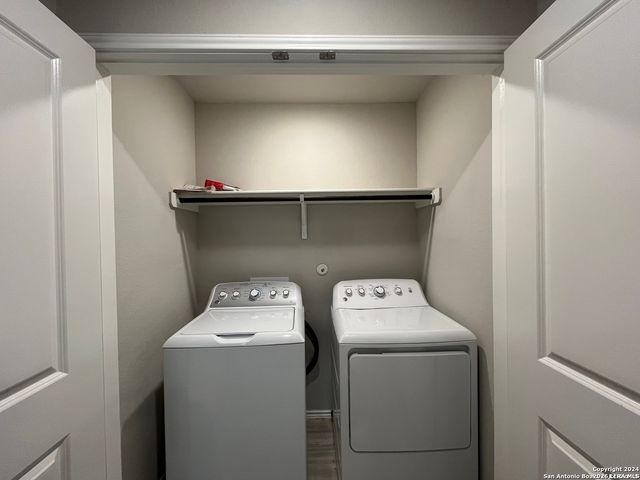 5360 Forbs Ln, Bulverde, TX 78163