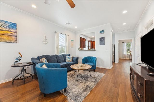 5906 Weber Avenue, Galveston, TX 77551