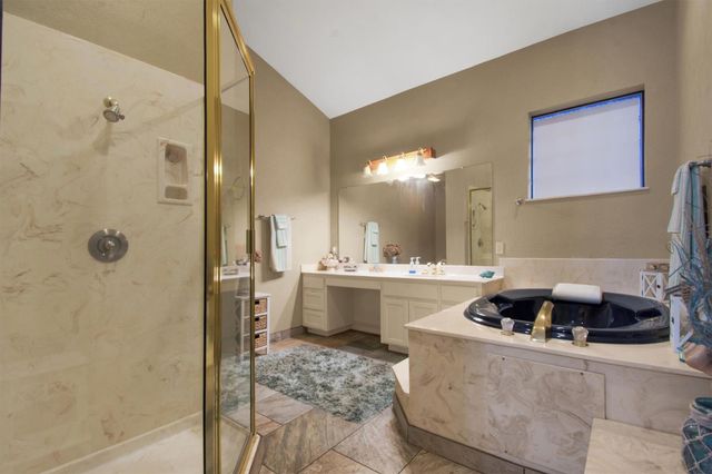 416 Depot ST, Elgin, TX 78621