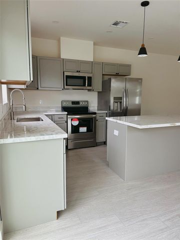 480 NW 27th Avenue, Pompano Beach, FL 33069