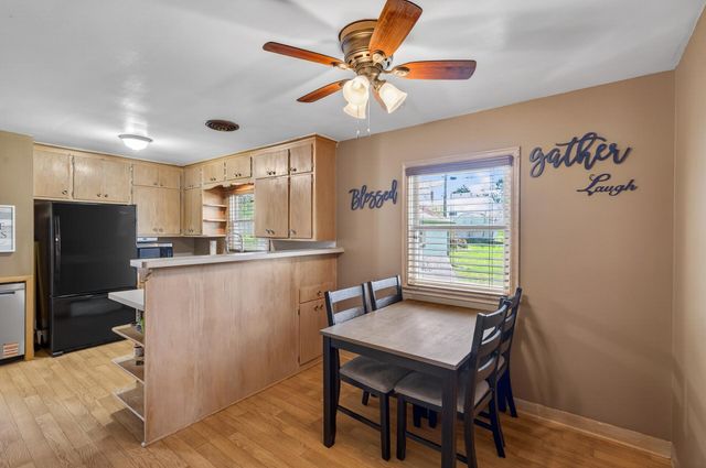 1700 Cottage Avenue E, Saint Paul, MN 55106