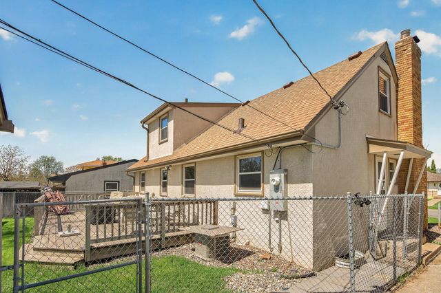 1700 Cottage Avenue E, Saint Paul, MN 55106