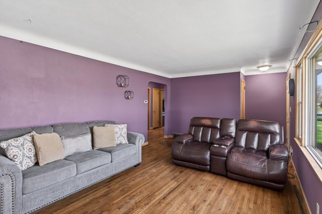 1700 Cottage Avenue E, Saint Paul, MN 55106