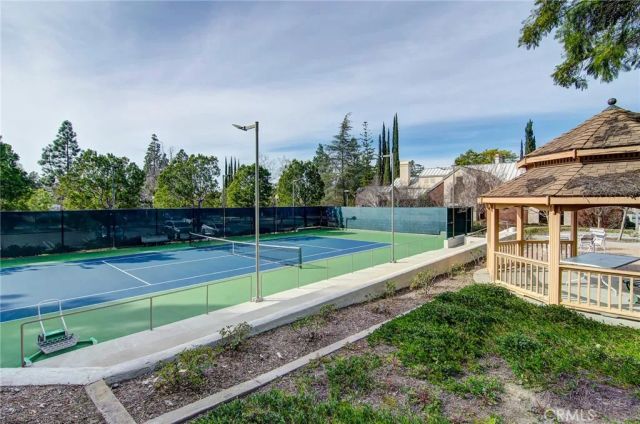 22291 Amber Rose, Mission Viejo, CA 92692