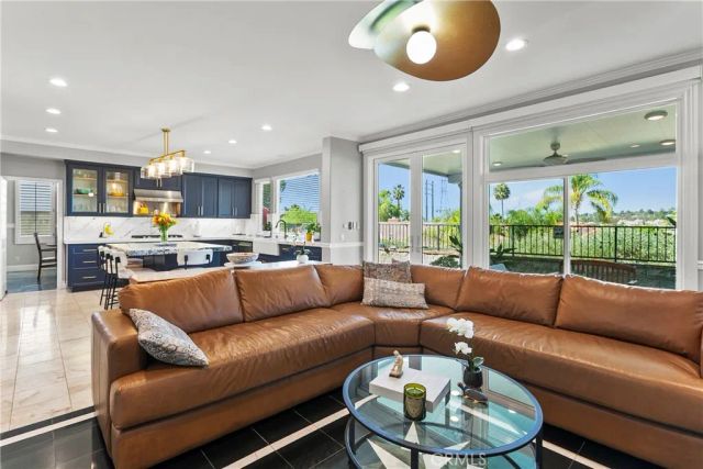 22291 Amber Rose, Mission Viejo, CA 92692