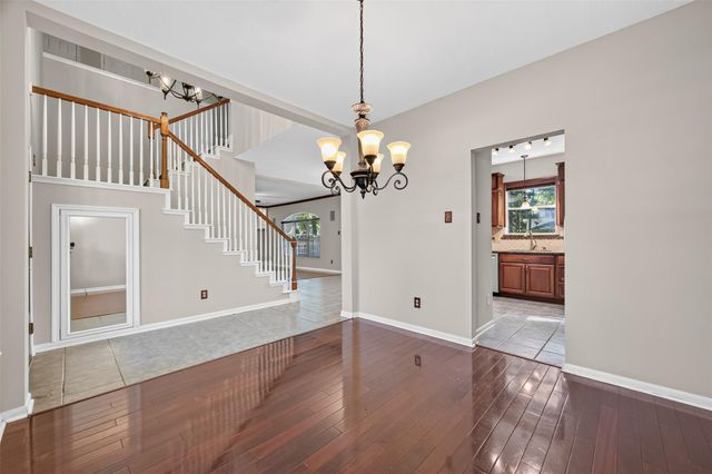 66 N Delta Mill Circle, Conroe, TX 77385