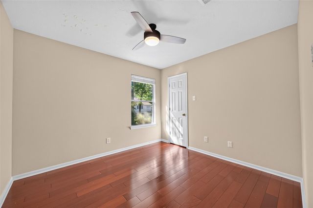 66 N Delta Mill Circle, Conroe, TX 77385