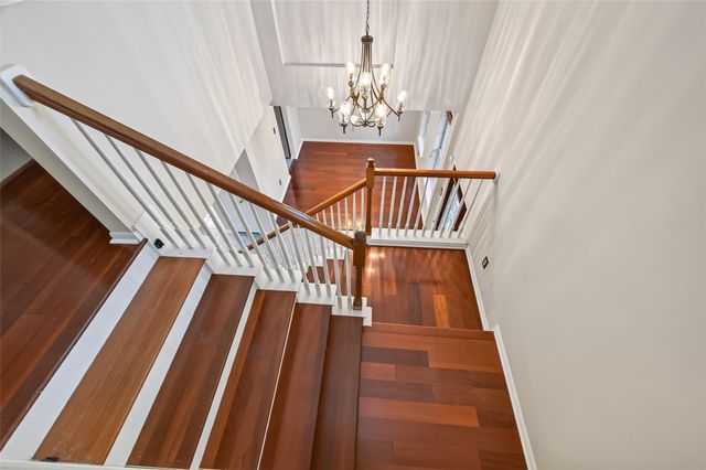 66 N Delta Mill Circle, Conroe, TX 77385