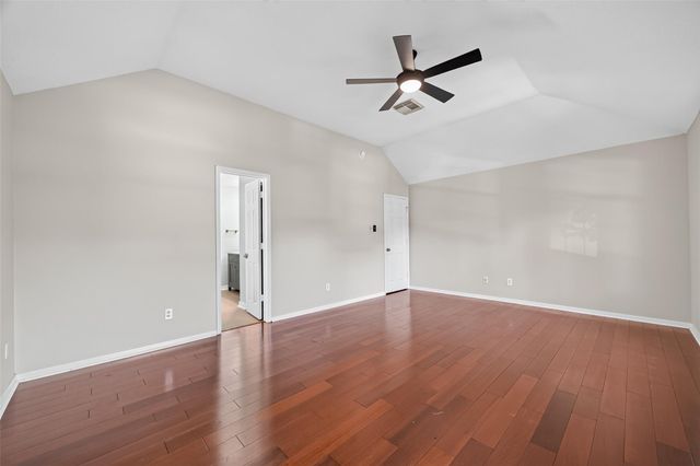 66 N Delta Mill Circle, Conroe, TX 77385