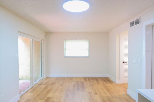 812 PARK LAKE CIRCLE 7, Maitland, FL 32751