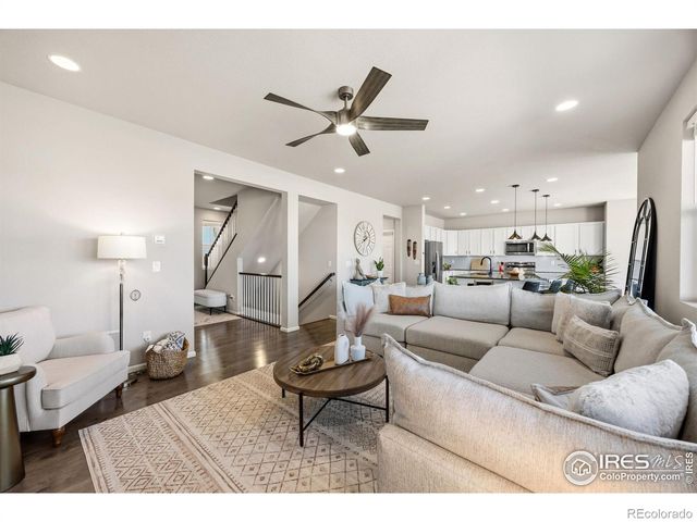 5247 Alberta Falls Street, Timnath, CO 80547