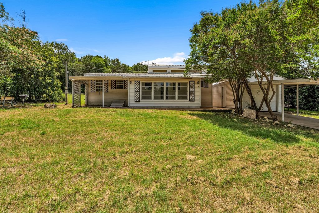 116 Kennedy, Whitney, TX 76692