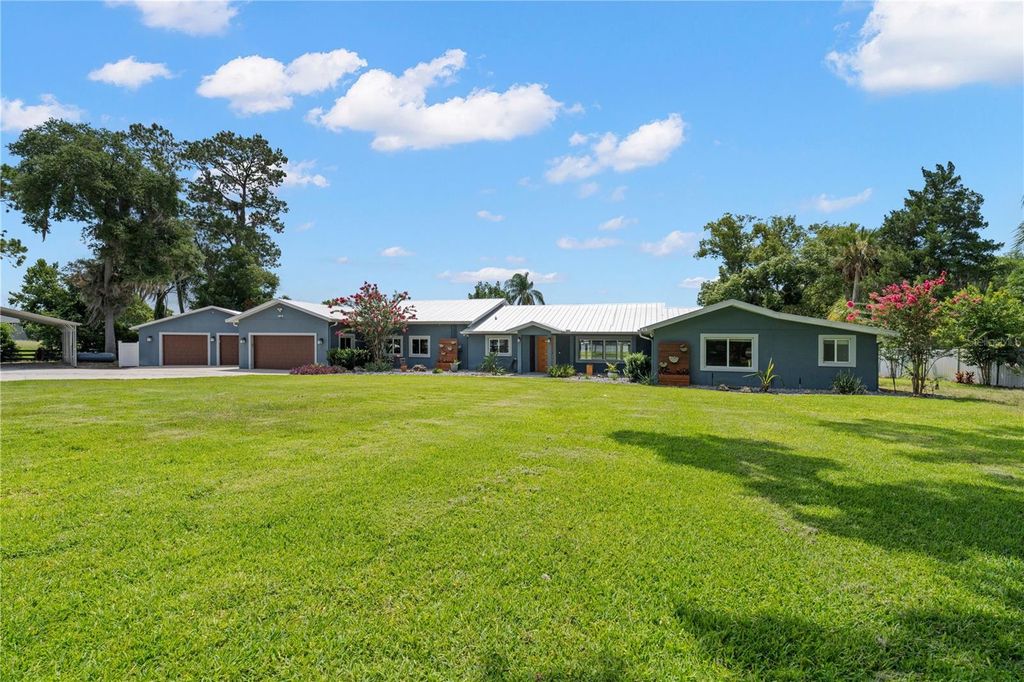 Image 1 of property listing at 4931 DORA DRIVE, Mount Dora, FL 32757