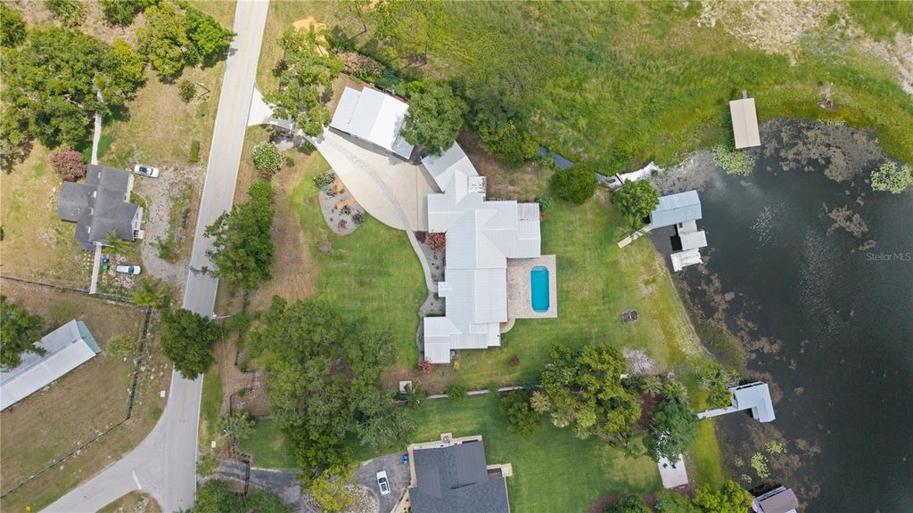 Image 93 of property listing at 4931 DORA DRIVE, Mount Dora, FL 32757