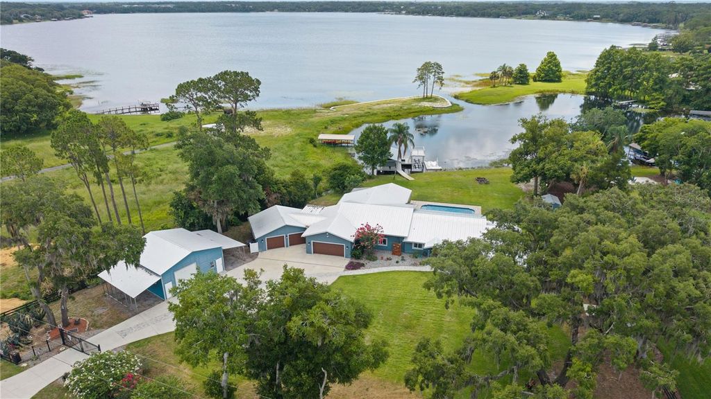 Image 98 of property listing at 4931 DORA DRIVE, Mount Dora, FL 32757