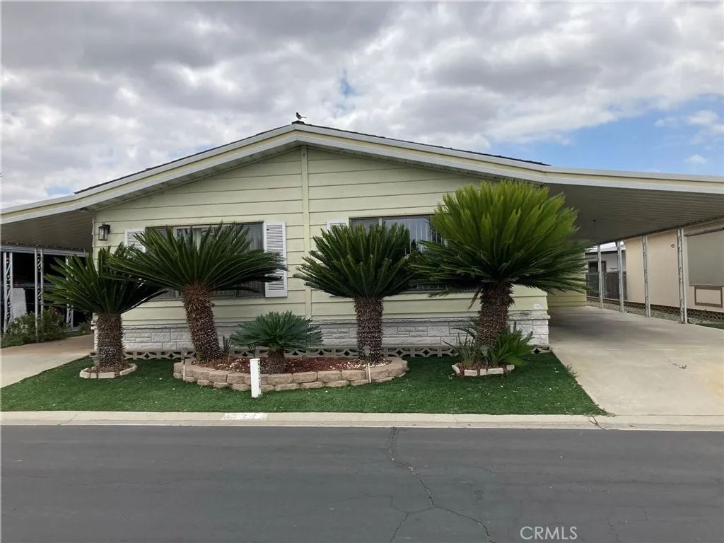 601 N Kirby 534, Hemet, CA 92545