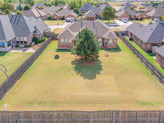 1240 Penny Lane, El Reno, OK 73036