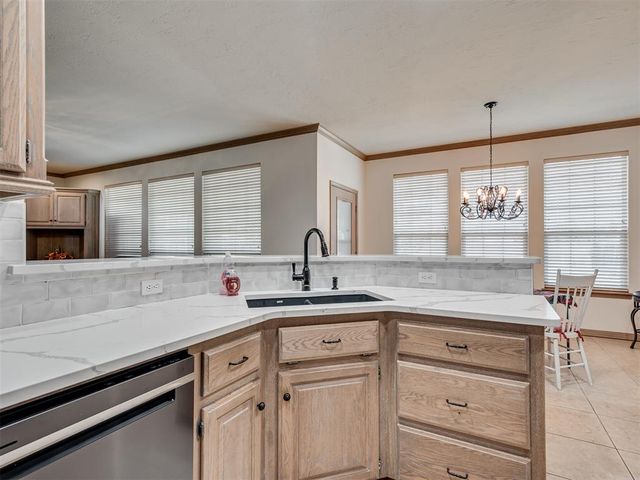1240 Penny Lane, El Reno, OK 73036
