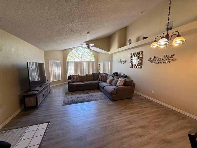 2006 ROYAL BAY BOULEVARD 126, Kissimmee, FL 34746