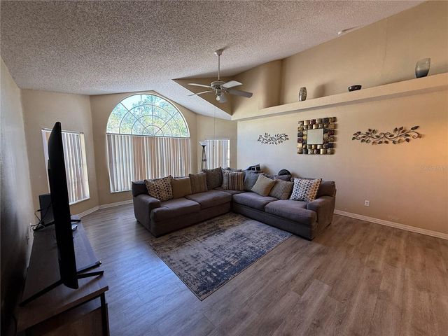 2006 ROYAL BAY BOULEVARD 126, Kissimmee, FL 34746