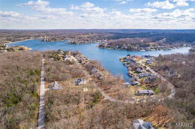 6110 Shenandoah Drive, Hillsboro, MO 63050