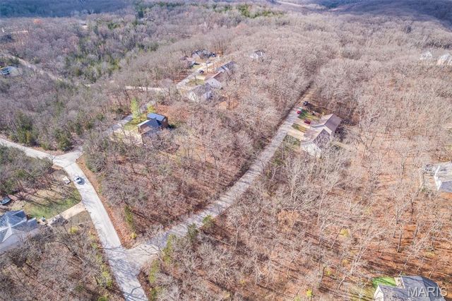 6110 Shenandoah Drive, Hillsboro, MO 63050