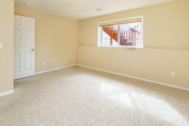 9125 Medley Circle, Golden Valley, MN 55427