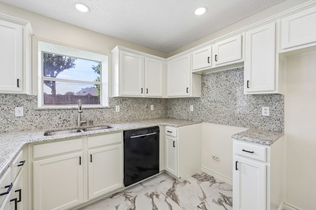 2601 Dandelion Lane, Rowlett, TX 75089