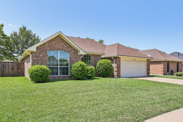 2601 Dandelion Lane, Rowlett, TX 75089