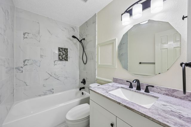 2601 Dandelion Lane, Rowlett, TX 75089