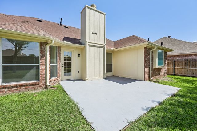 2601 Dandelion Lane, Rowlett, TX 75089