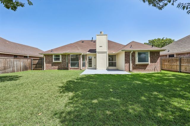 2601 Dandelion Lane, Rowlett, TX 75089
